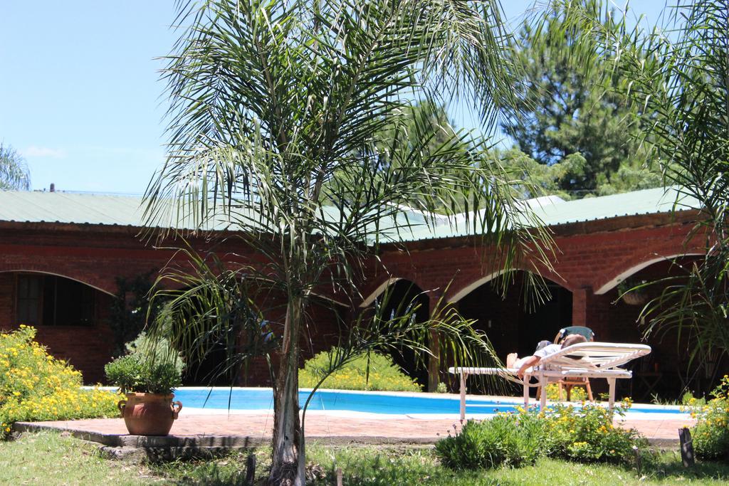Tupasy Hotel Colonia Carlos Pellegrini Zewnętrze zdjęcie